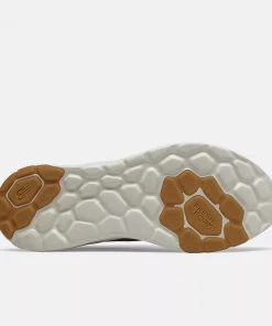 New Balance – Fresh Foam Roav V2 Black Men’s Shoe (MROAVLK2) -Baseball Official Website mroavlk2 5 1