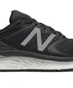New Balance – Black/White Fresh Foam 1080v8 Running Shoe (M1080BW8)